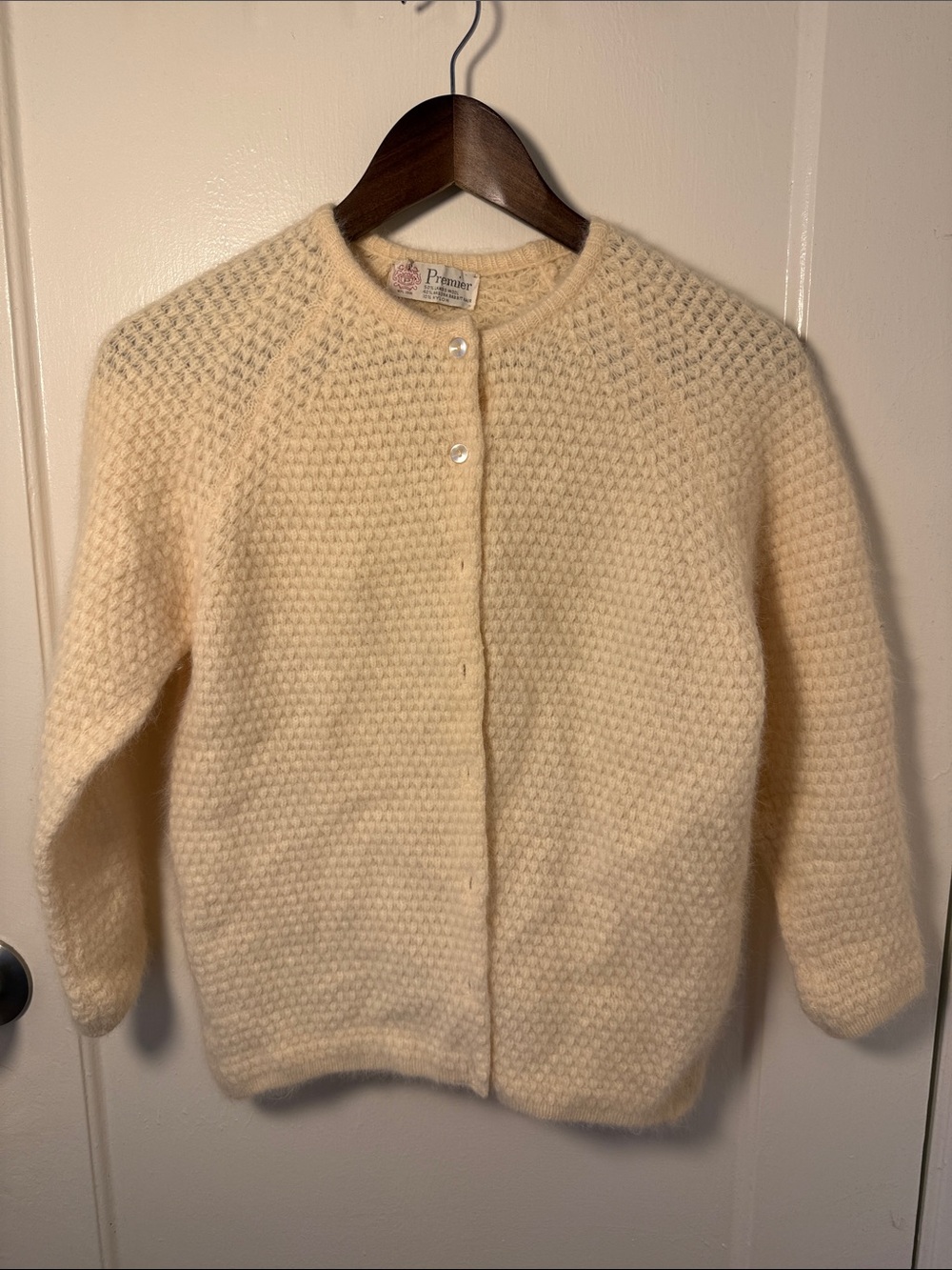 Vintage Premier 1960s Angora Blend Honeycomb Cream Cardigan Sweater